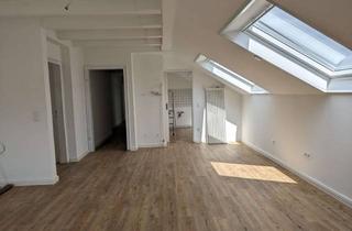 Wohnung mieten in Küferstr. 13, 45731 Waltrop, Attraktive renovierte 3,5-Zimmer-Dachgeschosswohnung