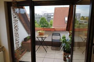 Wohnung mieten in Mörikestraße 34/1, 70794 Filderstadt, Plattenhardt: 2,5-Zimmer-DG-Maisonette-Wohnung mit Balkon und EBK