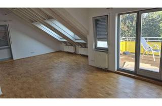 Wohnung mieten in Fechenheimer Straße 30, 63075 Rumpenheim, Außergewöhnlich wohnen: Lichtdurchflutete 4-Zimmer-Galeriewohnung mit ca. 150 m² und großem Balkon