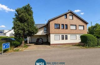 Haus kaufen in 72658 Bempflingen, Stattliches 3-Familienhaus mit 2 Garagen und schönem Garten in ruhiger Ortsrandlage von Bempflingen.