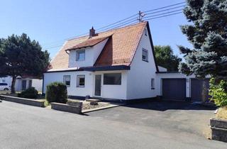 Haus mieten in 95339 Neuenmarkt, Einfamilienhaus in Hegnabrunn: Frisch renoviert mit großem Garten, Dachterrasse & Doppelgarage!