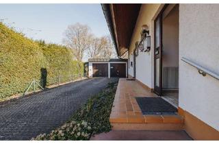 Wohnung kaufen in 79224 Umkirch, Umkirch - ETW mit großem Garten im Charakter eines Reihenendhauses