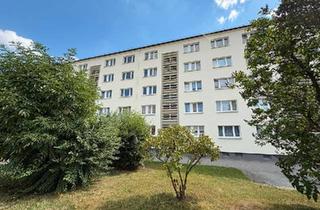 Wohnung kaufen in 08233 Treuen, Treuen - 3- Zimmer-Eigentumswohnung mit Balkon