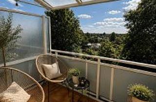 Wohnung kaufen in 06118 Halle, Halle - WOHNEN MIT BALKON & BLICK INS GRÜNE!