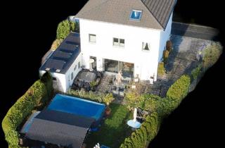 Villa kaufen in 44625 Herne, Herne - freistehende Stadtvilla in Herne Holsterhausen