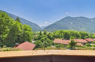Wohnung kaufen in 83735 Bayrischzell, Ganz oben. Ganz besonders. Dachgeschossdomizil mit traumhaftem Alpenpanorama in Bayrischzell