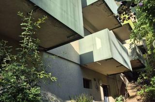 Wohnung kaufen in 42277 Wuppertal, Vermietete 1-Zimmer-Wohnung mit Balkon in Wuppertal-Oberbarmen