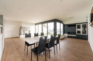 Wohnung kaufen in 79761 Waldshut-Tiengen, Großzügige 5-Zimmer-Maisonettewohnung mit großer Sonnenterrasse und Gartenpotenzial in Waldshut
