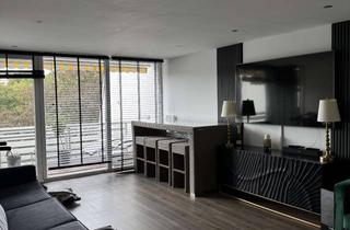 Wohnung kaufen in Baarstraße 32g, 58636 Iserlohn, Lichtdurchflutete ETW mit Stadtblick – Teil-saniert & zentrumsnah!