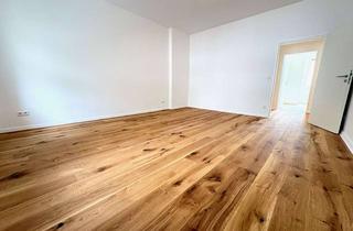 Wohnung kaufen in 13585 Spandau, Modernisierte 2 Zimmern in Berlin-Spandau