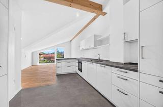 Wohnung kaufen in 83026 Happing, Seltene Gelegenheit! Neuwertige 3-Z.-DG-Wohnung mit Südbalkon und Bergblick!