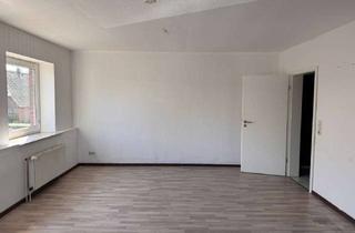 Wohnung mieten in 25727 Süderhastedt, Großzügige, renovierte und familienfreundliche 3-Zimmer Obergeschosswohnung zum Wohlfühlen!