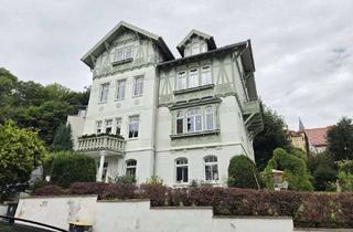 Wohnung mieten in 99817 Eisenach, Grandiose Südstadtlage! Stilvolle Altbauwohnung mit Einbauküche und zwei Balkonen