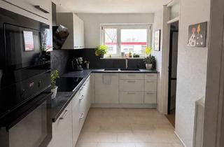 Wohnung mieten in Joseph-Haydn-Straße, 78054 Villingen-Schwenningen, Wohnen mit Charakter: Vier-Zimmer-Wohnung in Villingen-Schwenningen