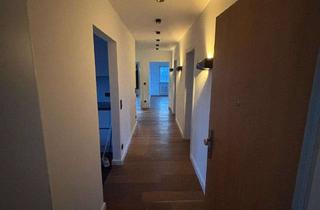 Wohnung mieten in Ahornstraße 10, 41564 Kaarst, Geschmackvolle, gepflegte 4-Raum-Wohnung mit Balkon und Einbauküche in Kaarst