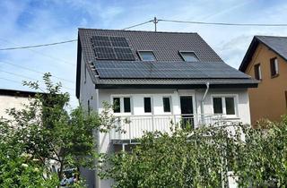 Wohnung mieten in Aubachstraße 96, 56567 Neuwied, Alltagstaugliche 4,5 Zimmer Wohnung mit Balkon in Neuwied
