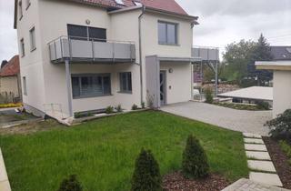 Wohnung mieten in Hauptstr. 122, 01561 Ebersbach, Wohnen auf 2 Etagen unweit von Dresden