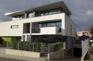Wohnung mieten in Uhlweg, 51429 Bergisch Gladbach, Ansprechende 3-Zimmer-Wohnung in Bensberg Erdgeschloss an Gartenliebhaber