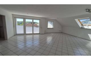 Wohnung mieten in 75203 Königsbach-Stein, Attraktive 4,5-Zimmer-DG-Wohnung mit Balkon in ruhiger Ortsrandlage von Königsbach-Stein