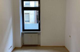 Wohnung mieten in Jakob-Binder-Straße 11, 67063 Ludwigshafen, Stilvolle, vollständig renovierte 1-Zimmer-Erdgeschosswohnung mit EBK in Ludwigshafen am Rhein