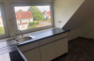 Wohnung mieten in Spenger Str. 312, 32130 Enger, DG-Wohnung mit drei Zimmern und Einbauküche in Enger