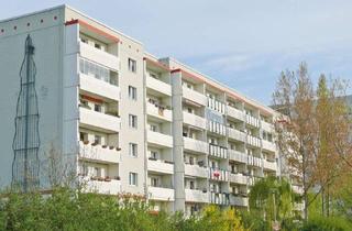 Wohnung mieten in Belziger Ring 66, 12689 Marzahn, Kleine Familie gesucht!