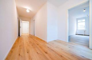 Wohnung mieten in Schäferstraße 64, 01067 Friedrichstadt, Große 5-RW*WG geeignet* EBK* 2 Bäder mit Dusche und WC* Balkon* Fahrstuhl* zentrale Lage* Top*