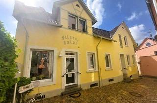 Einfamilienhaus kaufen in 67593 Westhofen, Einfamilienhaus mit Gewerbeeinheit im alten Ortskern von Westhofen