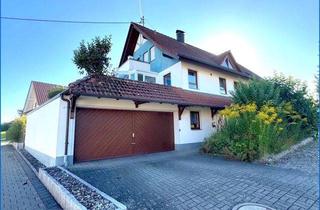 Einfamilienhaus kaufen in 88630 Pfullendorf, Attraktives Generationshaus (2 FH), zwei großen Garagen und schöner Fernsicht, in ruhiger Ortsrandlage!