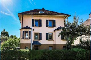 Haus kaufen in 78224 Singen, Bezugsfreies Zweifamilienhaus – Gestaltungsfreiraum in begehrter Lage von Singen am Hohentwiel