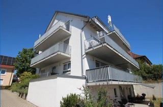 Wohnung kaufen in 78315 Radolfzell, RZ-Güttingen: Attraktive 2,5 Zimmer Wohnung mit schönem Balkon, EBK, Stellplatz u. eigenem Eingang