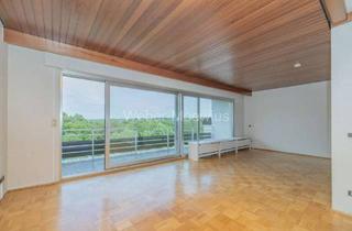 Einfamilienhaus kaufen in 53797 Lohmar, Die Natur im Blick - Einfamilienhaus (einseitig angebaut) mit Balkon, 2 Terrassen, Sauna, 2 Garagen