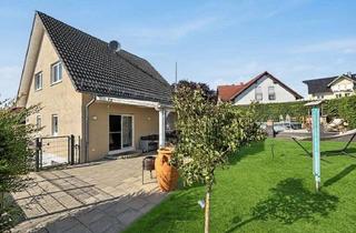 Einfamilienhaus kaufen in 35789 Weilmünster, Einfamilienhaus mit 5 Zimmern, Pool und traumhaftem Blick über Weilmünster