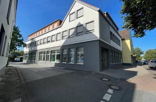 Haus kaufen in 59555 Lippstadt, Vollvermietetes Wohn- und Geschäftshaus in zentraler Lage von Lippstadt