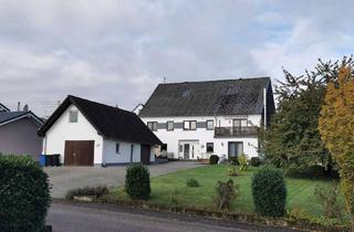 Haus kaufen in 56869 Mastershausen, Zweifamilienhaus mit Ferienhaus und zus. Grundstück, neue Wärmepumpe und PV-Anlage - Provisionsfrei