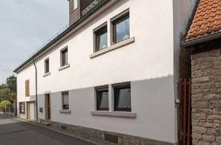 Haus kaufen in 97340 Segnitz, Zweifamilienhaus mit Nebengebäude und Garten
