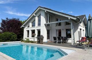 Haus kaufen in 86669 Königsmoos, Exklusiver Bungalow mit Pool, Sauna, FBH, PV & Klima im Neubauviertel mit bester Energieklasse A+