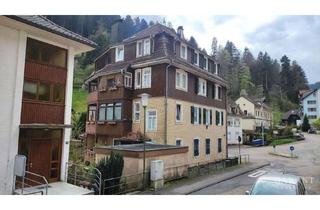 Mehrfamilienhaus kaufen in 75323 Bad Wildbad, Mehrfamilienhaus mit vier Wohneinheiten und attraktivem Mietpotenzial in Bad Wildbad