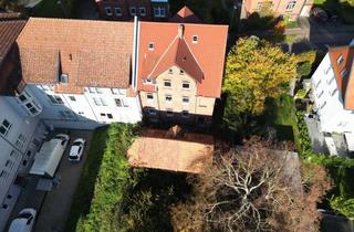 Anlageobjekt in 31061 Alfeld, Sanierungsbedürftiges 3 - Familienhaus