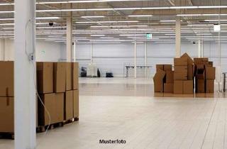 Anlageobjekt in Nähe Bamberger Str., 96250 Ebensfeld, Aus Alt mach Neu! 2 Lagerhallen mit Betriebsleiterwohnhaus