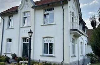 Immobilie mieten in 47804 Benrad-Süd, Großzügige 3-Zimmer-Wohnung in einer Jugendstilvilla,Krefeld-Benrad, Oberbenrader Str.