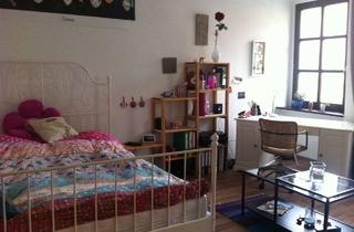 Wohnung mieten in Am Schulbergl, 93047 Innenstadt, Mitten im Geschehen: Wohnung für 3er WG in der Regensburger Innenstadt