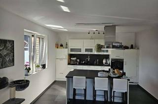 Wohnung mieten in 49661 Cloppenburg, Exklusive 3-Raum-Wohnung mit gehobener Innenausstattung mit Balkon und Einbauküche in Cloppenburg