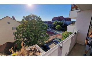 Wohnung mieten in Laubenweg, 90765 Poppenreuth, Lichtdurchflutete 3-Zimmer-Wohnung im 4. OG mit Balkon & Tiefgaragenstellplatz – Laubenweg, Fürth