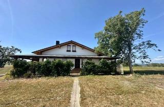 Einfamilienhaus kaufen in 94113 Tiefenbach, Nahezu Alleinlage, viel Platz und Panorama – großes Einfamilienhaus bei Tiefenbach