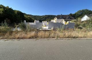 Garagen kaufen in 55606 Kellenbach, 693 m² Baugrundstück mit vorhandener Bodenplatte in Kellenbach