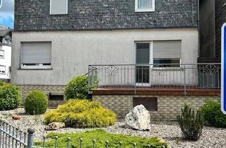Haus kaufen in 55491 Büchenbeuren, Büchenbeuren - Schönes Ein bis Zweifamilienhaus mit separatem Grundstück