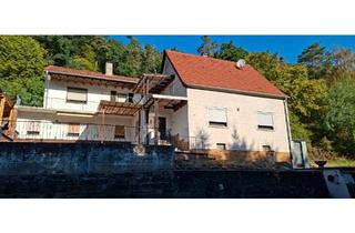 Haus kaufen in 67317 Altleiningen, Altleiningen - Freistehendes Ein- Zweifamilienhaus im Pfälzerwald in Hanglage