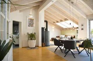 Wohnung kaufen in 94469 Deggendorf, Deggendorf - Eigentumswohnung mit sonniger Dachterrasse im Stadtzentrum