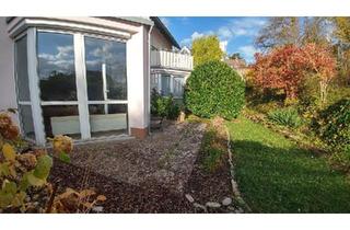 Wohnung kaufen in 97078 Würzburg, Würzburg - Lichtdurchflutete 1Zim-Wohnung mit Terasse und kleinem Garten